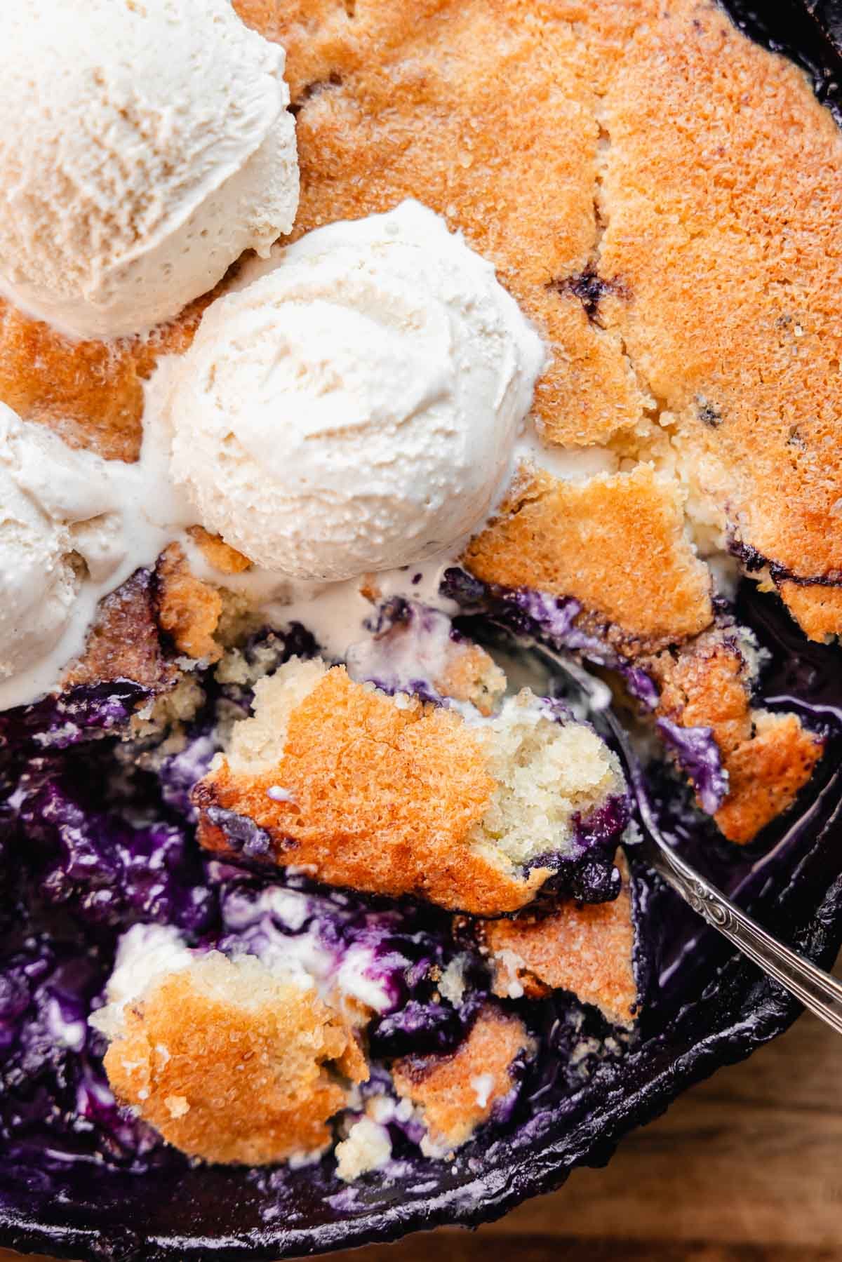 fluffy blueberry lemon cobbler