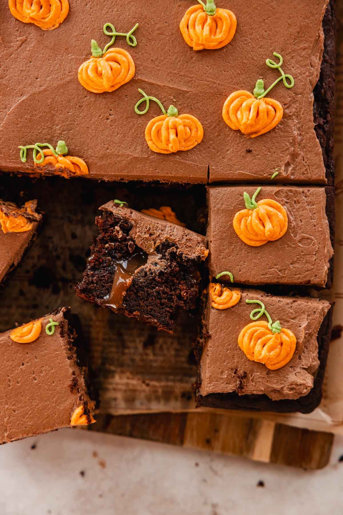pumpkin chocolate cake with salted caramel